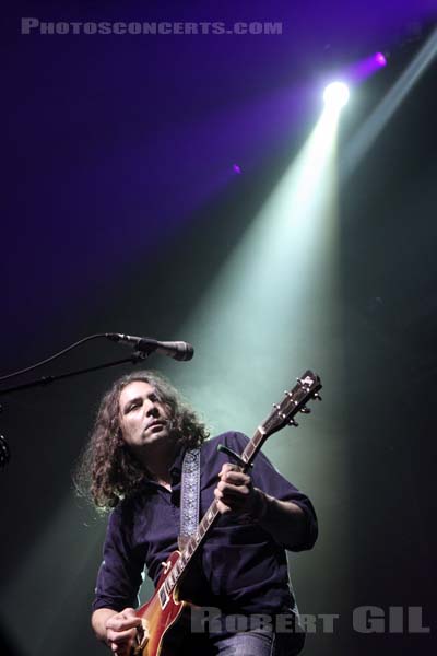 THE WAR ON DRUGS - 2014-10-30 - PARIS - Grande Halle de La Villette - 